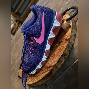 Nike Tailwind 8 Womens Shoes
